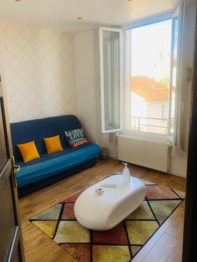 Chambre Cocooning Chez L'Habitant Вильнёв-ле-Руа Экстерьер фото